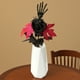 thumbnail image 4 of Decoración única de hojas de arce para Halloween. ¡Perfecta para cualquier ocasión, hará que tu Halloween sea más acogedor!, 4 of 5