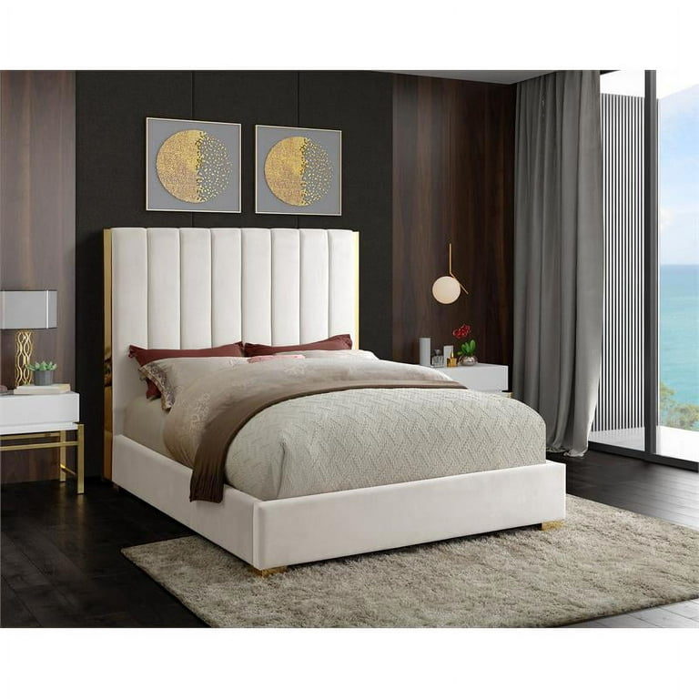 Meridian Furniture Becca Velvet Queen Bed Meridian Furniture Becca Velvet Queen Bed