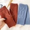 thumbnail image 2 of Guantes de punto de media sección para mujer, lindos guantes de invierno con dedos abiertos, guantes de lana para parejas de hombres y mujeres para estudiantes, 2 of 6