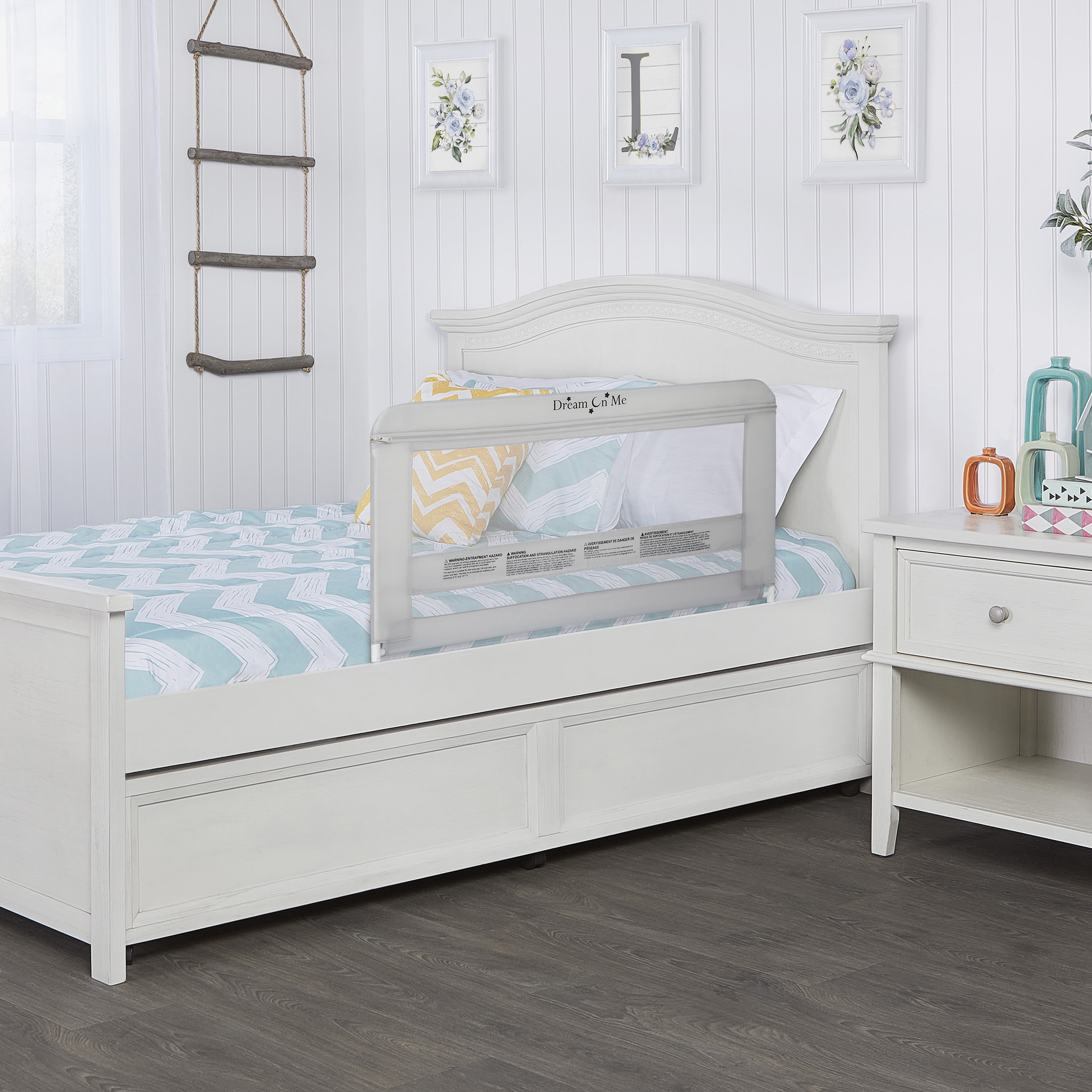 Dream On Me Lightweight Mesh Security Adjustable Bed Rail for Toddler in Gray, Fits for Twin, Full, Queen, Toddlers and Bunk Size Beds with a Mattress height less than 5" inches only.