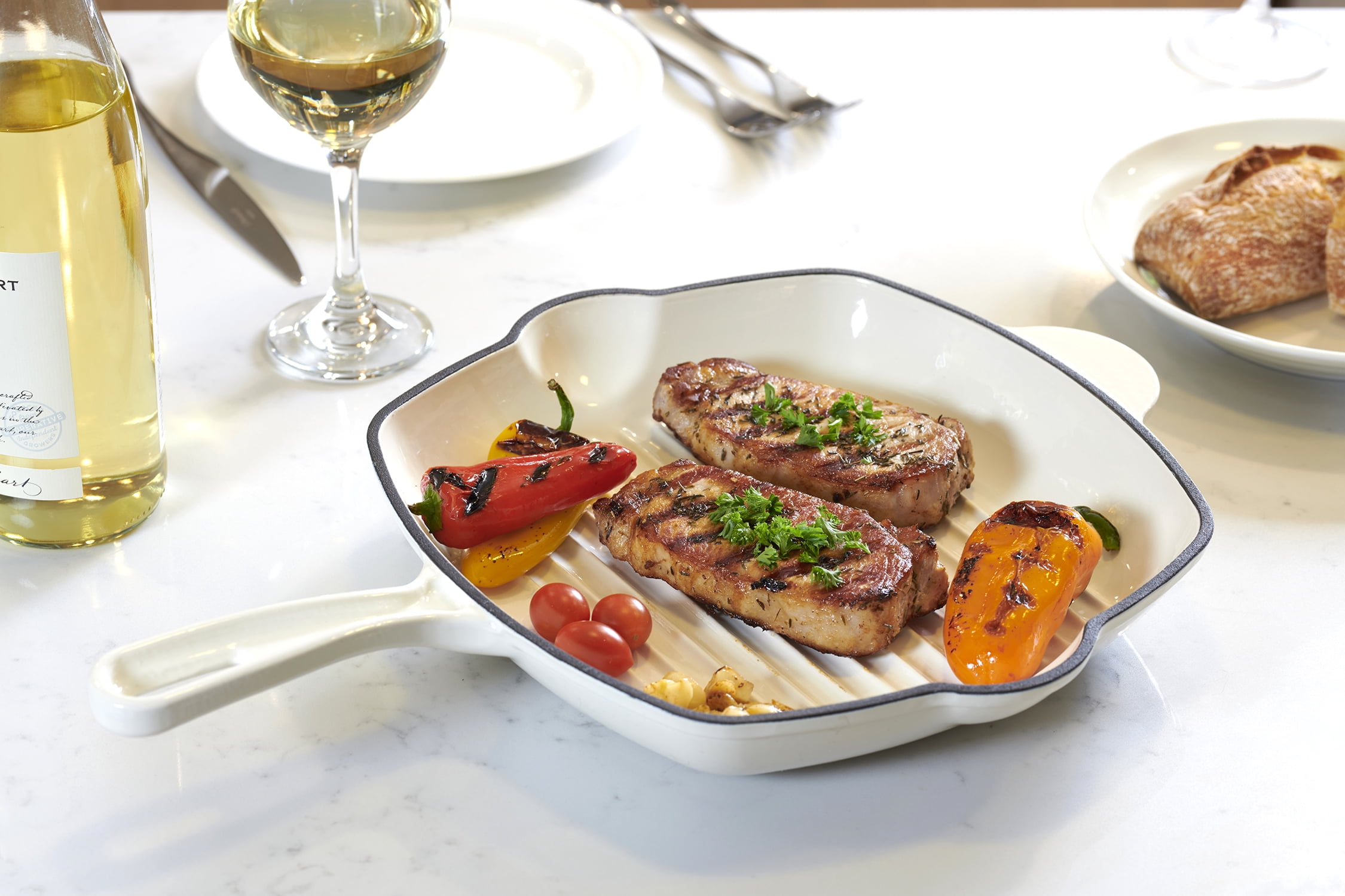 Servappetit - Glazed Enamel Cast Iron Square Grill Pan, 10 x 2 Inches