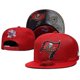 thumbnail image 1 of Gorra del equipo de fútbol de la Nfl con gorra de béisbol bordada con logotipo - Tampa Bay Buccaneers kaili Sencillez, 1 of 2