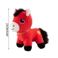 thumbnail image 2 of Encanto cultural: La mascota del Año del Caballo 2026 está diseñada en un estilo tradicional chino, con sillas de montar bordadas y crines de hilo dorado, que encarnan el estilo de las pinturas de cab, 2 of 7