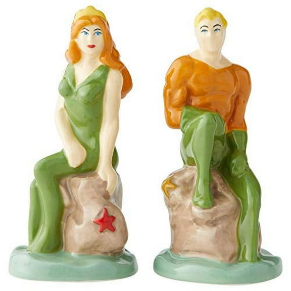 Enesco DC COMICS Aquaman and Mera Salt and Peppe