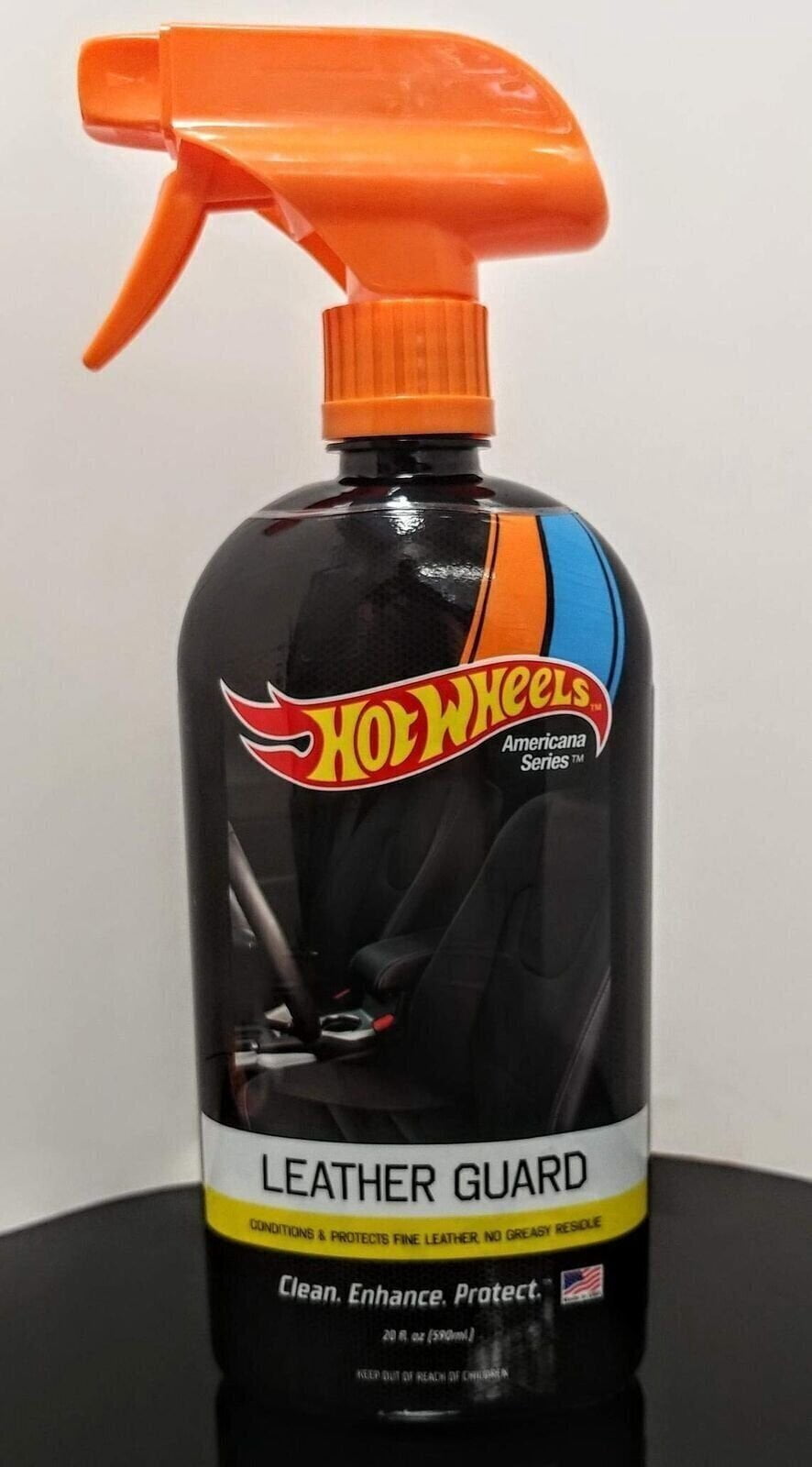 Hot Wheels HWLG20 20 oz Car Care Leather Interior Conditioner