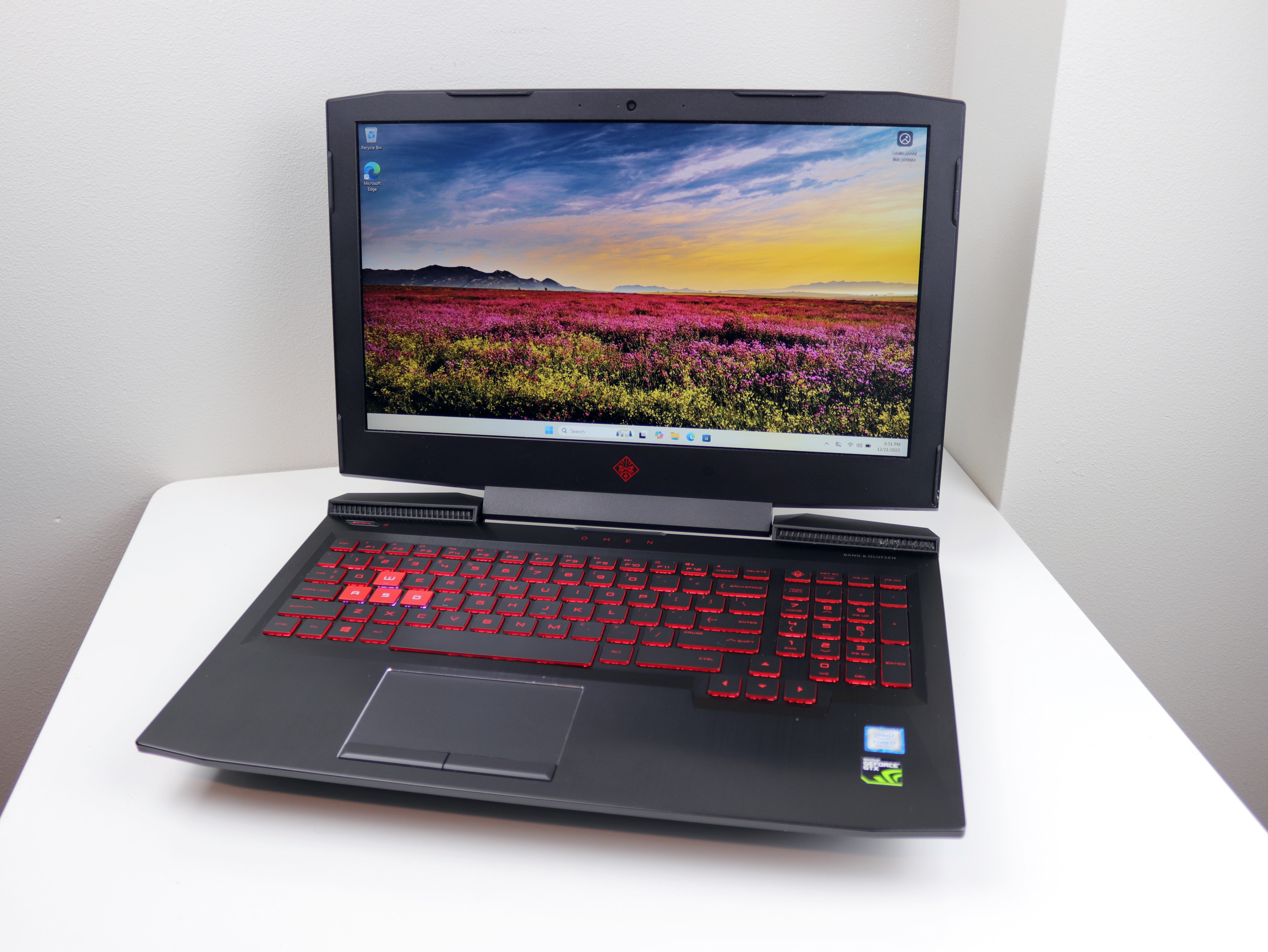 Core I7 7700hq Gtx 1060 Laptops