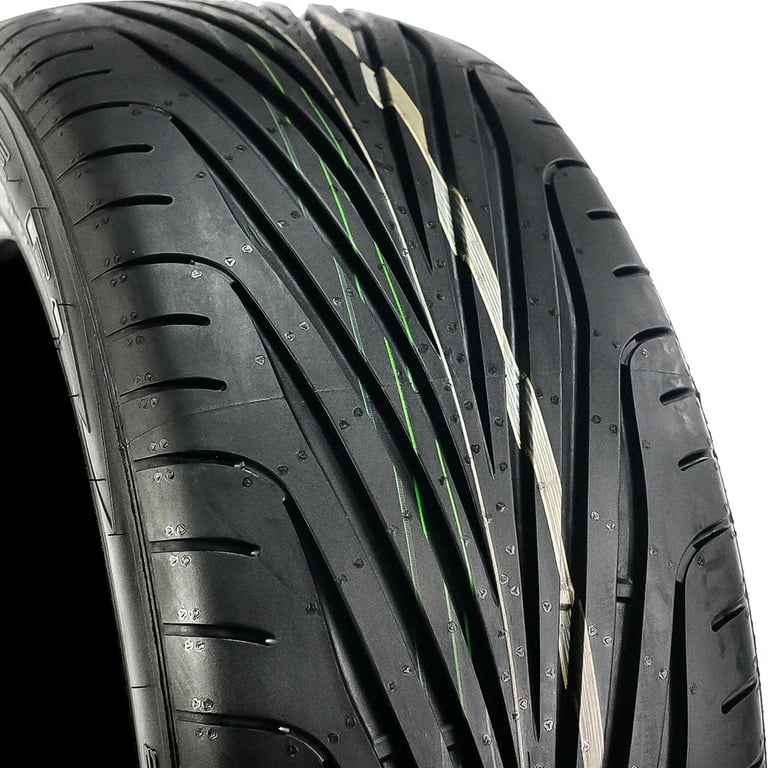 Goodyear Eagle F1 GS-D3 275/40R17 98 Y Tire Fits: 1990-95 Goodyear Eagle F1 GS-D3 275/40R17 98 Y Tire Fits: 1990-95