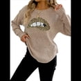 thumbnail image 2 of Suéter de Cuello Redondo Personalizado con Estampado de Leopardo y Labios Bordados para Mujer Albaricoque L, 2 of 8