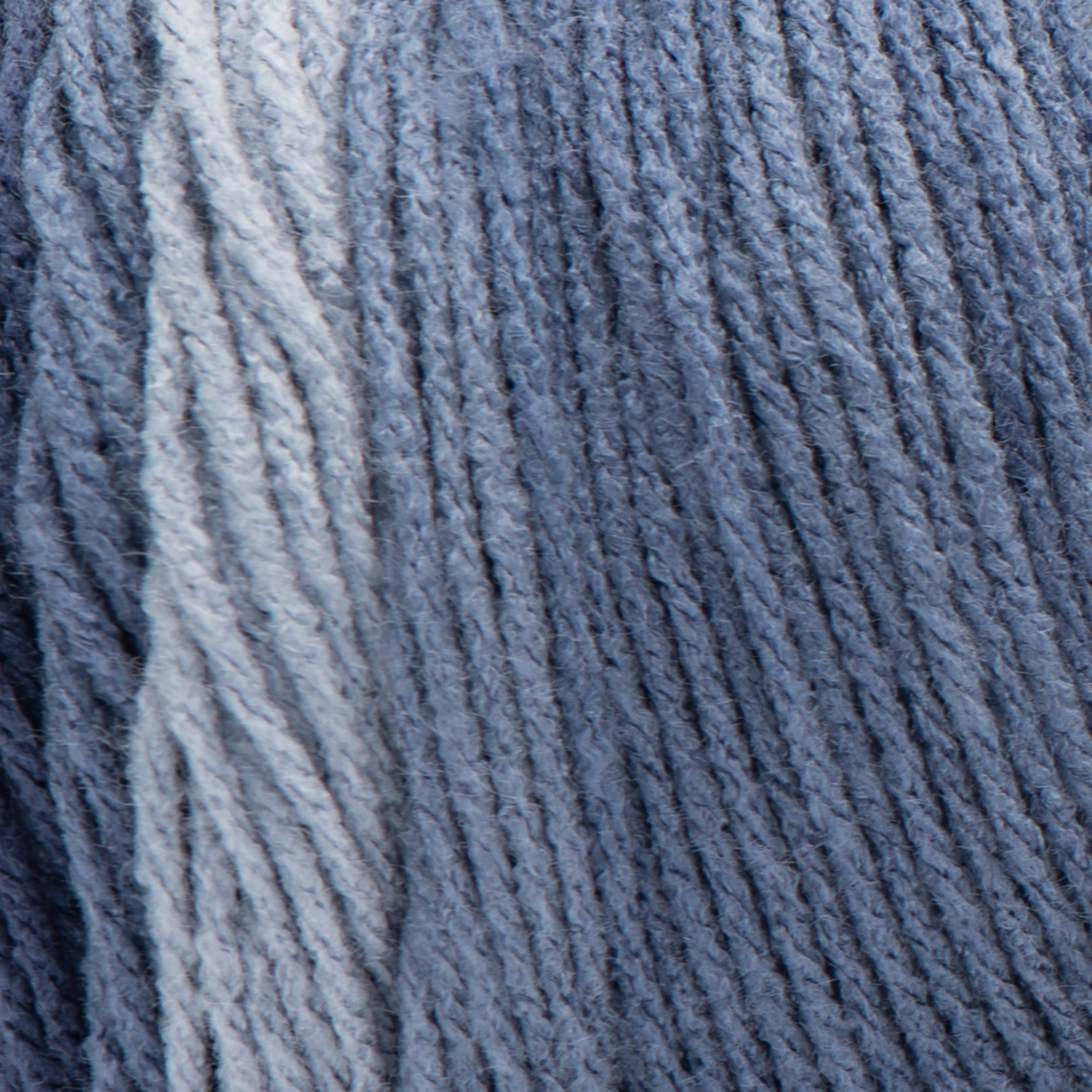 Red Heart® Fil Super Saver® Ombre™, Acrylique #4 Moyen, 10oz/283g, 482 Yards Magnifique fil ombré