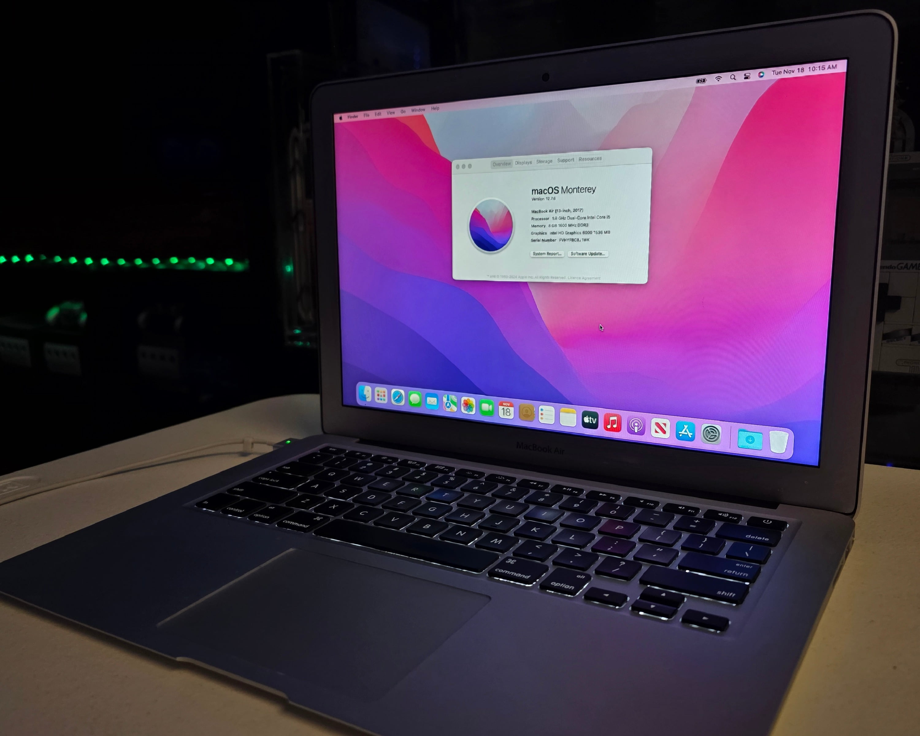 Pre-Owned Apple MacBook Air 13.3-inch MD760LL/A Mid 2013 - 4GB RAM