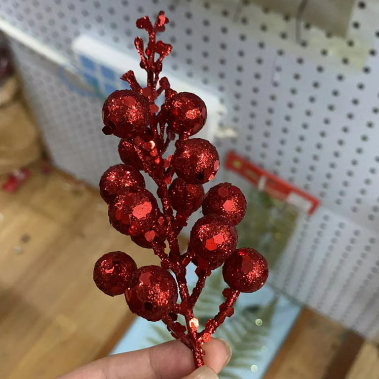  PRETYZOOM 3pcs Christmas Imitation Berries Christmas Floral  Faux Pine Picks Spray Artificial Gold Berries Floral Arrangement Wreath Winter  Berry Stems for Christmas Holly Plastic Gift : Home & Kitchen
