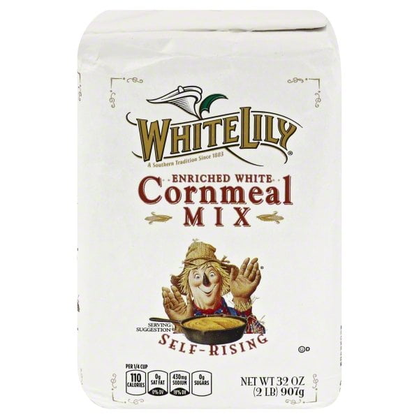 White Lily 32 Ounce Self Rising Corn Meal - Each