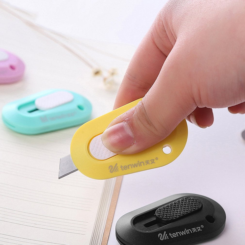 Compact Size Cute Kawaii Plastic Box Cutter School Office Art Knife