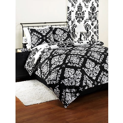 Clic Noir Reversible Comforter Set