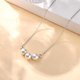 thumbnail image 2 of Guangzhoushicwz Collar de perlas para mujer, delicado collar con colgante de perlas de plata de ley 925, regalo de joyería, gargantilla sencilla de 3 perlas blancas para mamá, amigas, abuela, hija, dí, 2 of 4