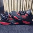 thumbnail image 3 of Taille 10.5 - Jordan 4 Rétro Rouge Moyen Tonnerre, 3 of 6