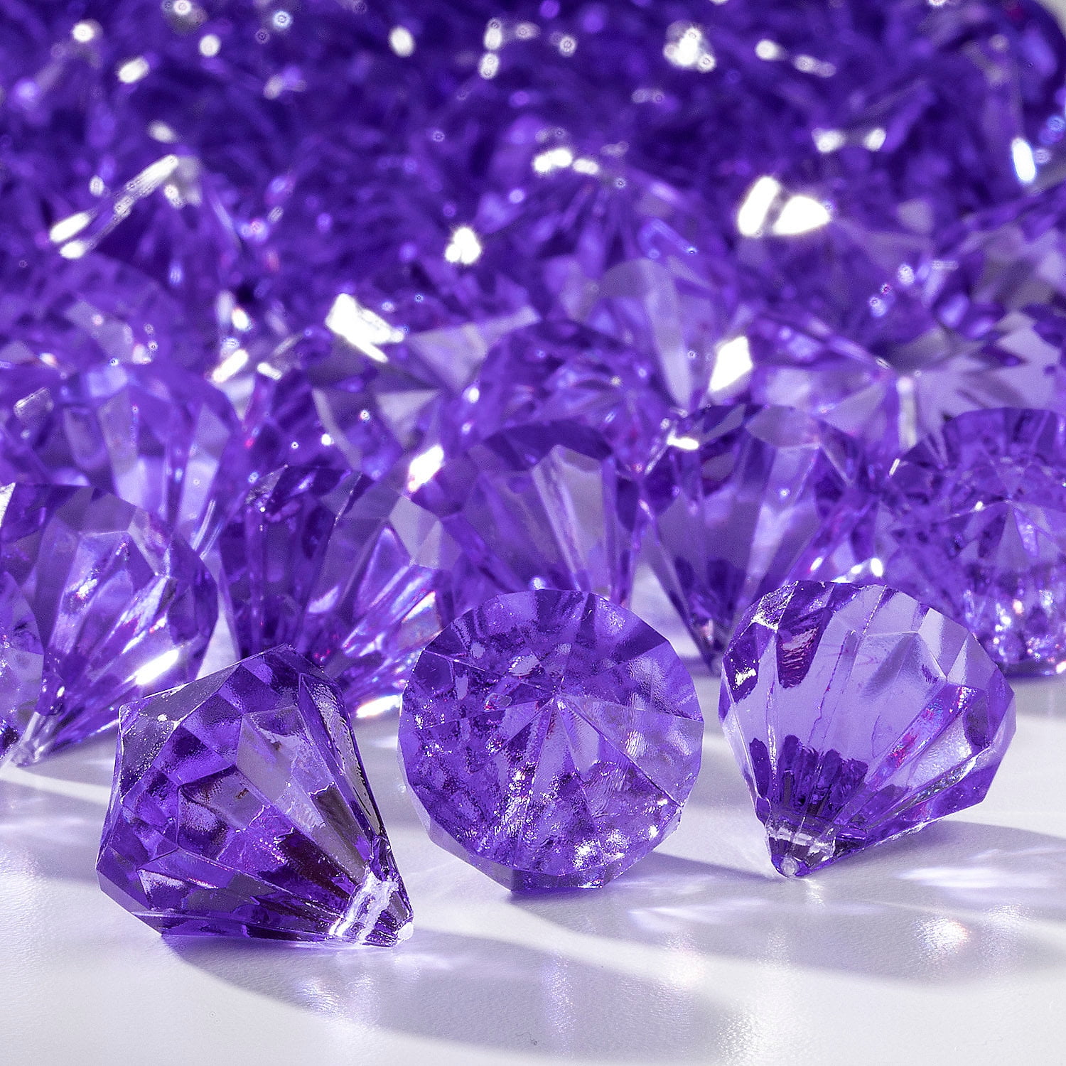 Fun Express Diamond-Shaped Purple Gems Bulk 100 Pc