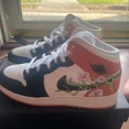 thumbnail image 5 of Ni - ke New Air Jordan 1 Mid Floral Shoes Size womens 8, 5 of 5