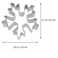 thumbnail image 4 of KAKOWELY 6 moldes navideños de acero inoxidable para tartas, galletas y arcilla (2 de cada uno con copos de nieve, ciervos sika corriendo), 4 of 4