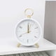 thumbnail image 4 of Reloj despertador analógico redondo blanco con pilas for dormitorio, sala de estar, sala de estudio, dormitorio escolar, relojes de escritorio for decoración de mesa, 4 of 7