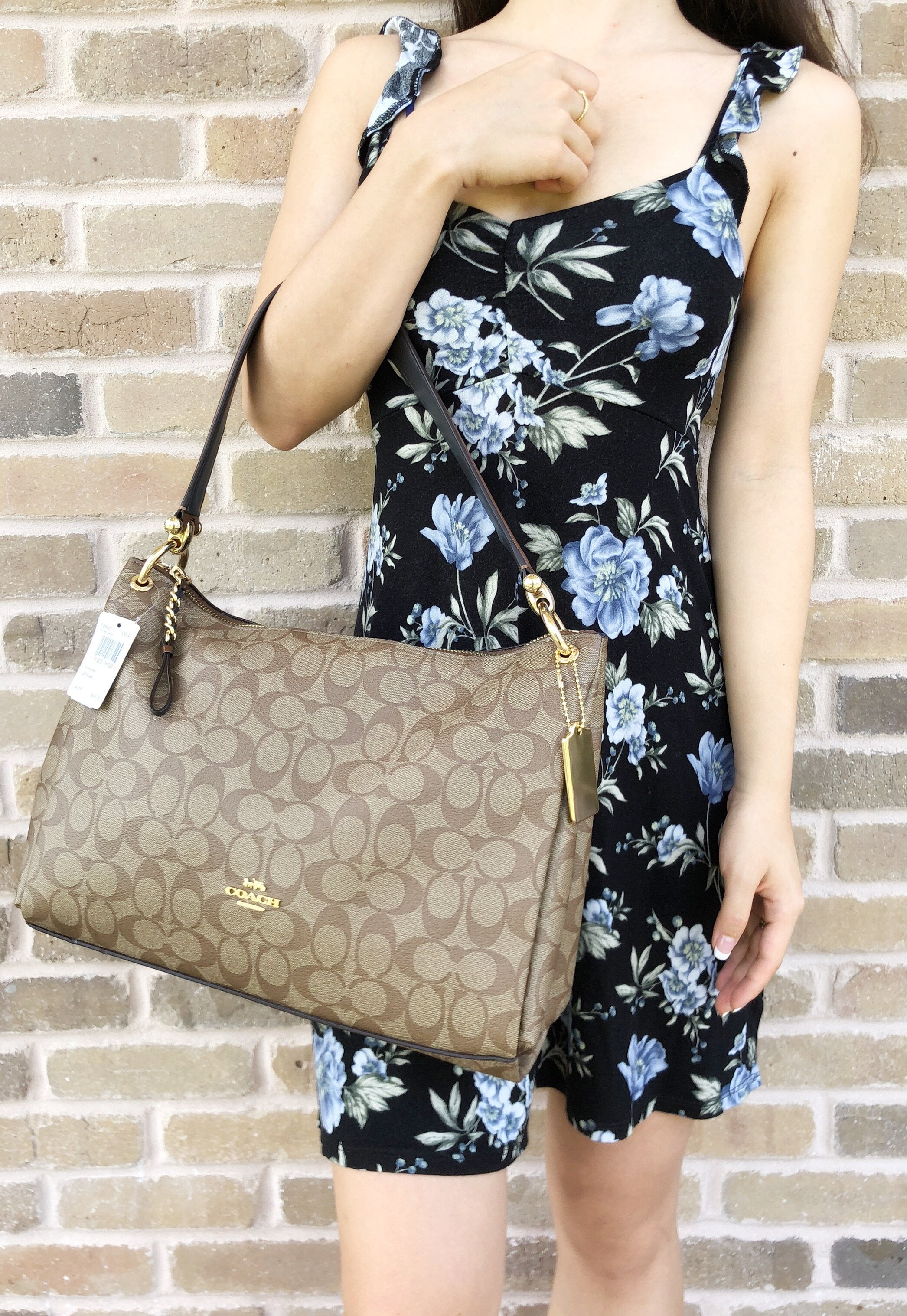 coach large shoulder bag