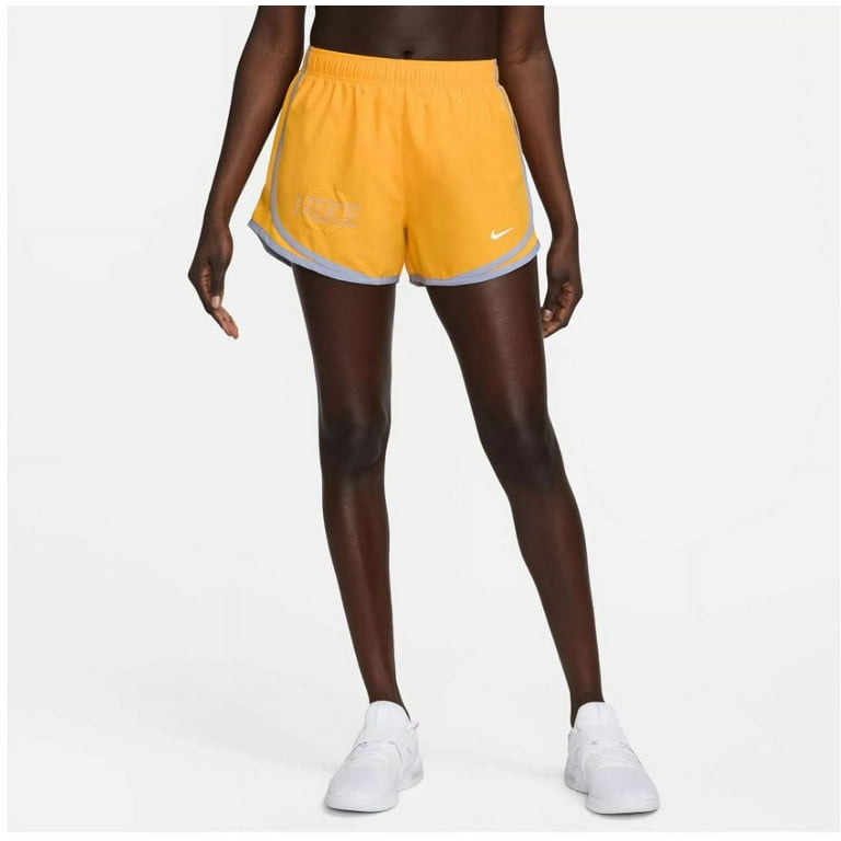 Nike Women s Dri FIT Tempo Graphic Shorts Size XL