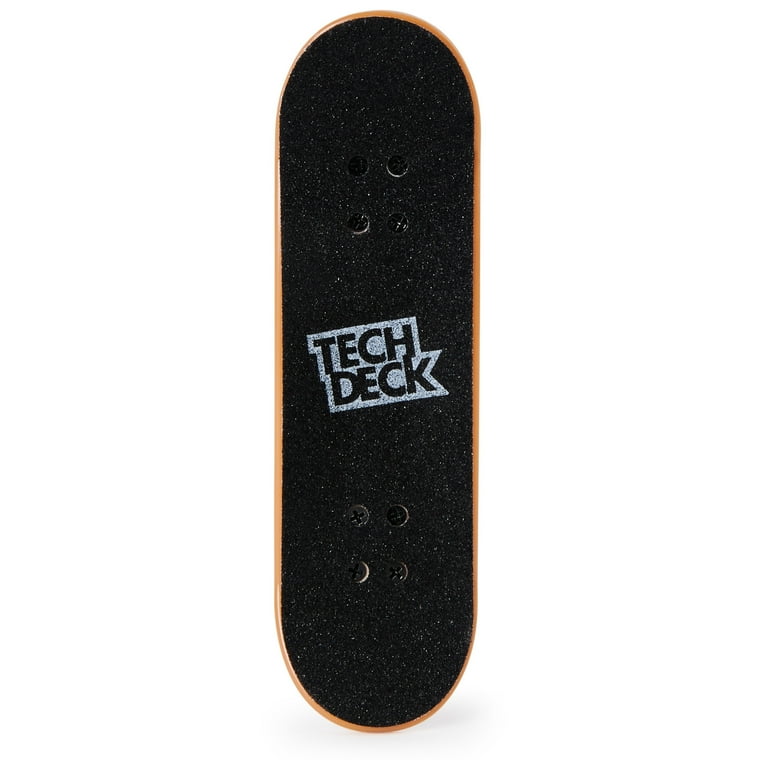 Tech Deck, Ultra DLX Fingerboard 4-Pack, Girl Skateboards