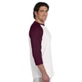 thumbnail image 4 of Playera de béisbol raglán Champion para hombre, blanca/escarlata, mediana, 4 of 5