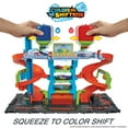 thumbnail image 6 of Hot Wheels City Mega Car Wash Playset with 1 Toy Color Shifters Car in 1:64 Scale, 7.01 in, 6 of 8