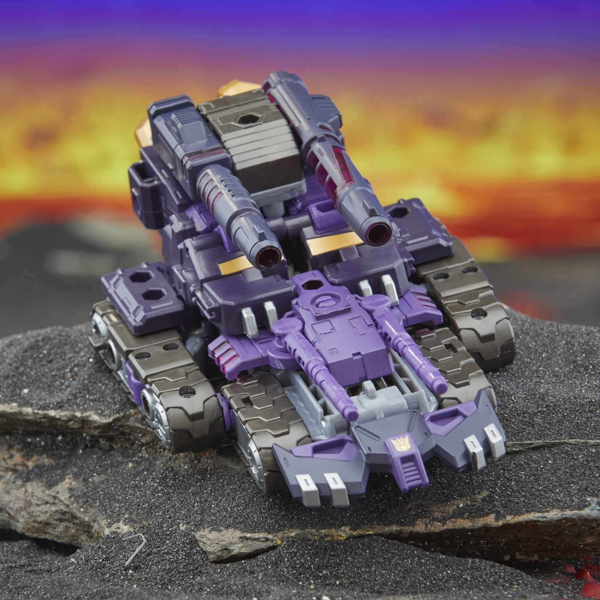 Transformers Legacy United Voyager Comic Universe Tarn Converting Action Figure (7”)