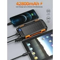 thumbnail image 3 of Cargador solar portátil de 42800 mAh, batería externa, 5 V, 3,1 A, QC 3.0, linterna integrada superbrillante (naranja), 3 of 8