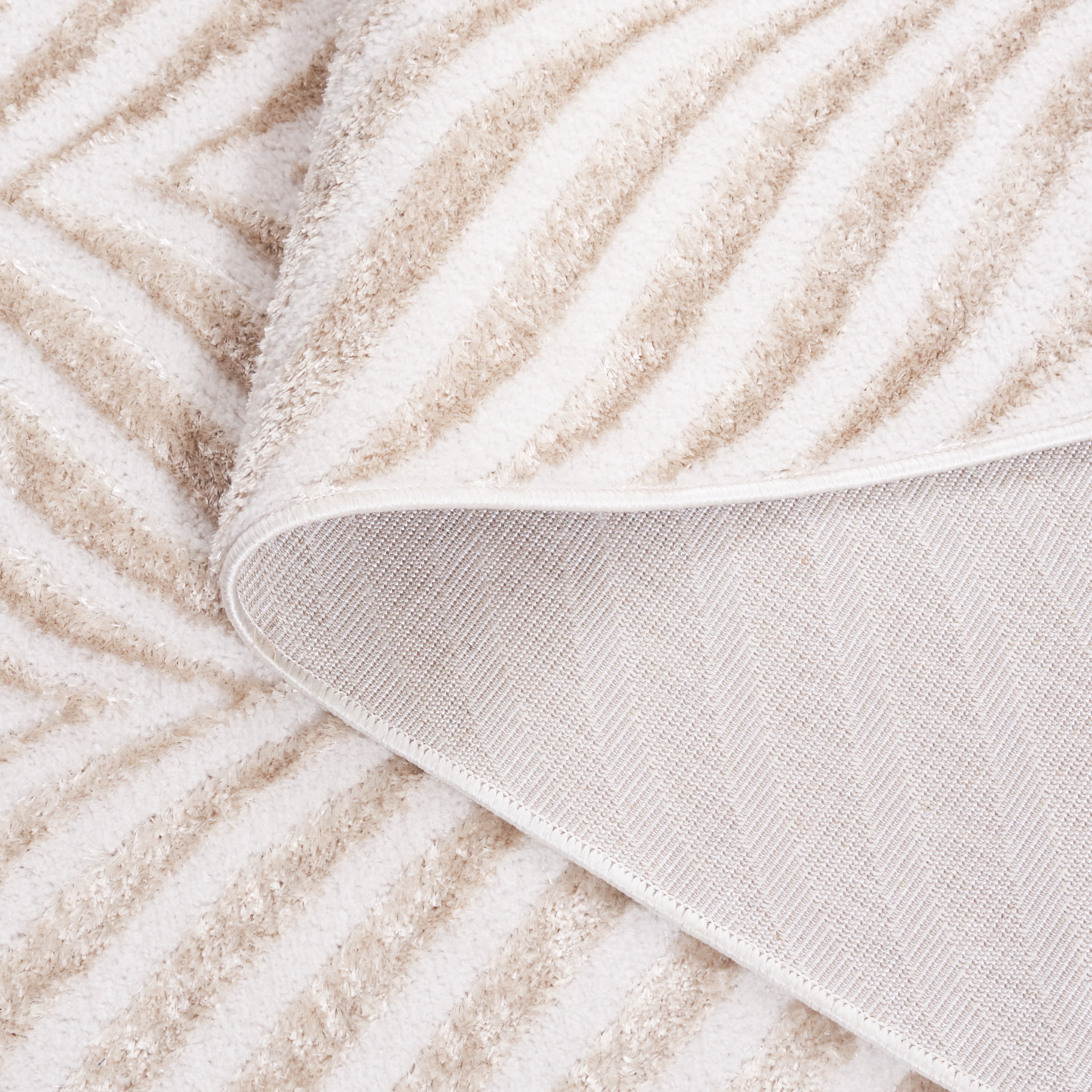 SAFAVIEH Maya Addison Wavy Striped Area Rug, Ivory/Beige, 9' x 12'