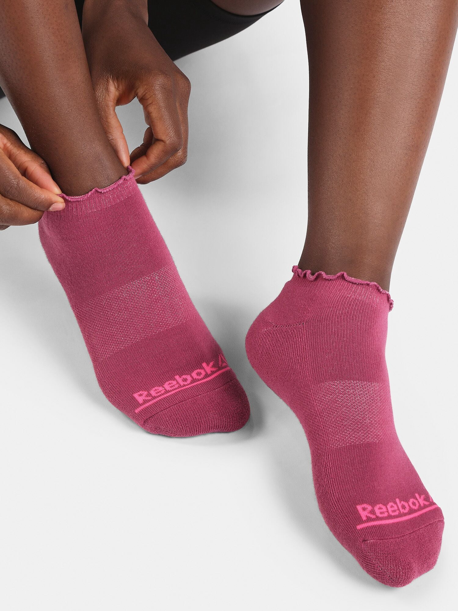 Reebok Women’s Ruffle Low Cut Socks, 10 Pack, Size 4-10