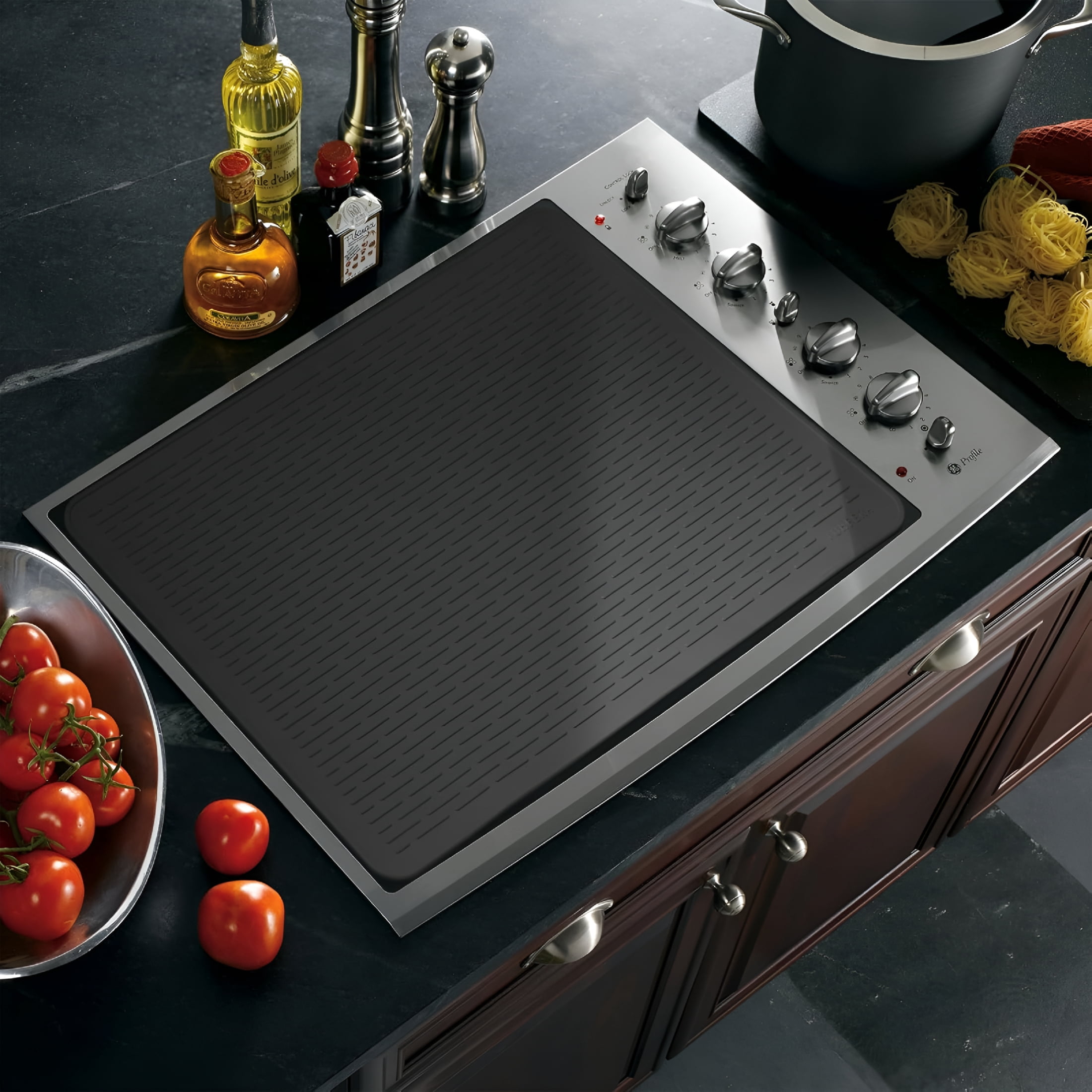 ACDANC Stove Top Cover for Electric Stove-Silicone Stove Mat for Glass Top,Glass Cooktop Protector for Kitchen,Multi-Functional Oven Covers for Electric Stove (Black,28 X 20)