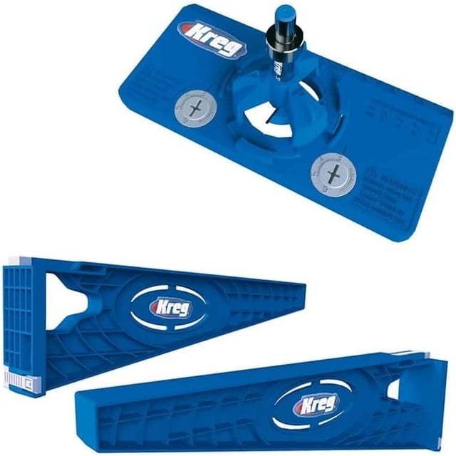 kreg súper paquete de plantilla de herrajes para gabinetes / khi-slide & khi-hinge plantilla azul de tres piezas: plantilla de bisagra oculta con guía de broca y escalas de medición visibles, más dos soportes deslizantes para correderas con pestañas de indexación y logo Kreg; vista en 3/4 sobre fondo blanco; también adecuada para alinear y montar correderas de cajones en proyectos de carpintería.