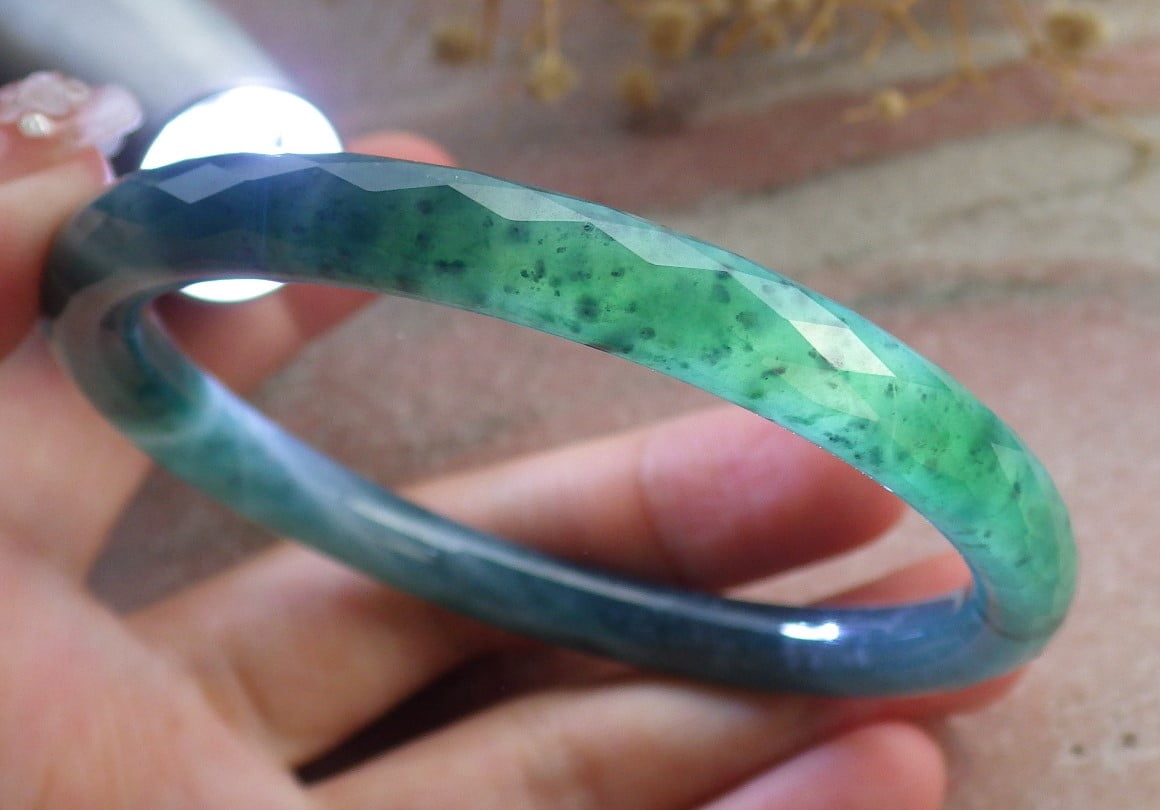 Icy Green Natural A JADE Jadeite Dia Cut Circle Bangle Bracelet 58 mm 682922 TN