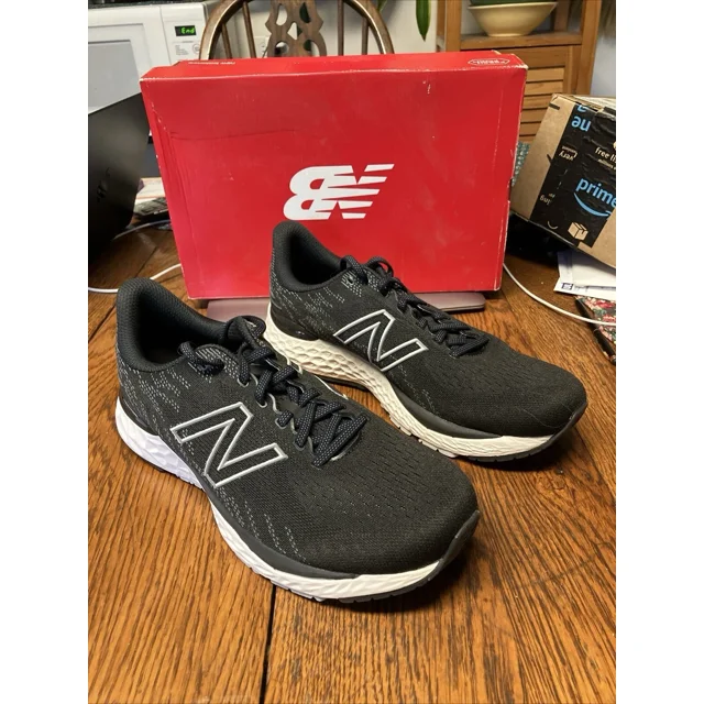 New Balance Men’s 880 L11 Running Shoe Black Fresh Foam 11 1/2 EE
