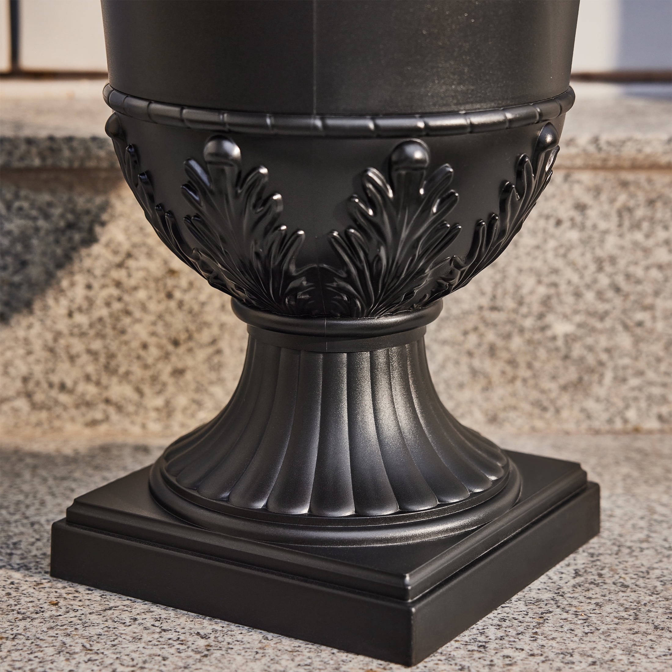 DR.Planzen 16 x 12 Inches Classic Urn Planter, Plastic Flower Pots for Indoor & Outdoor Use, Lightweight Planters for Garden, Patio, Porch, Wedding & Event Decor