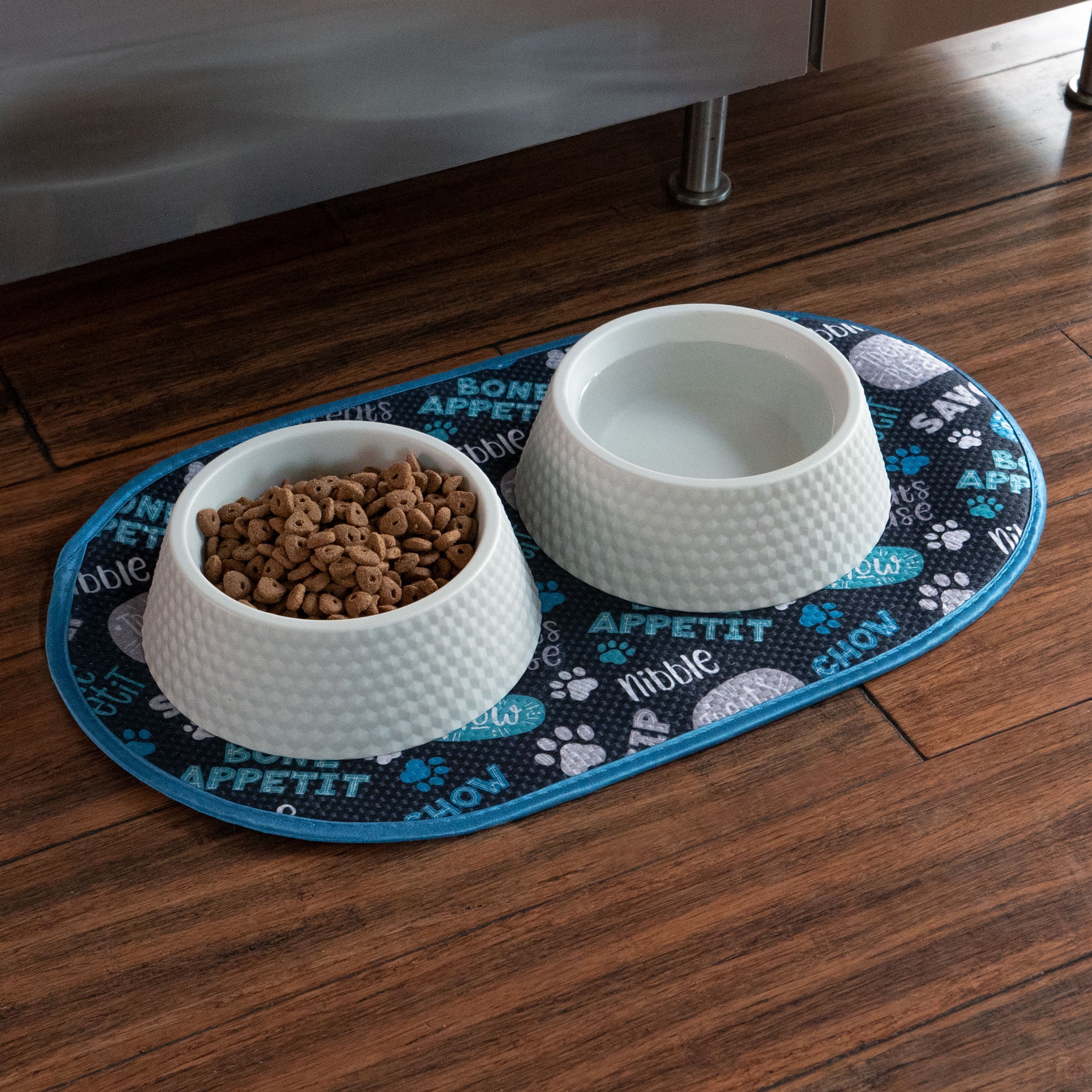 S&T INC. Pet Bowl Mat, 12.5 inch x 21.5 inch, Blue Typography Print, Microfiber Dog and Cat Mat