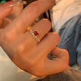 thumbnail image 1 of Anillo de amor rojo para mujer, ligero, de lujo, de moda, con incrustaciones de circonita roja, abierto, estilo novia, 1 of 5