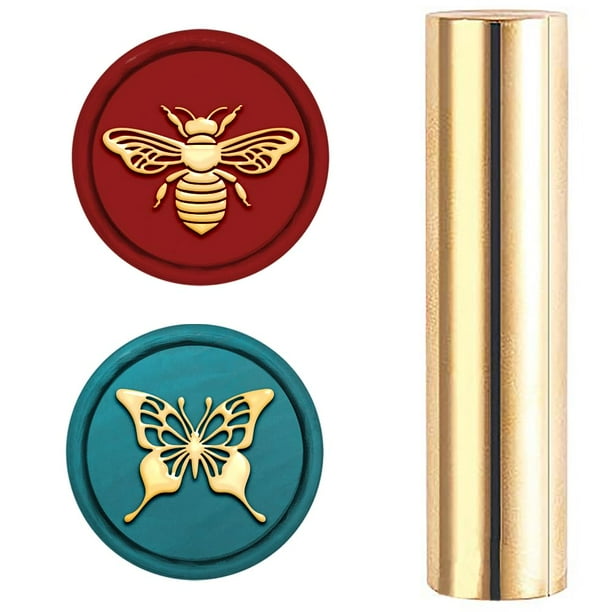 Sello de lacre pequeño de 15 mm con diseño de abeja y mariposa en ambos lados. Fabricado en latón macizo de estilo vintage.