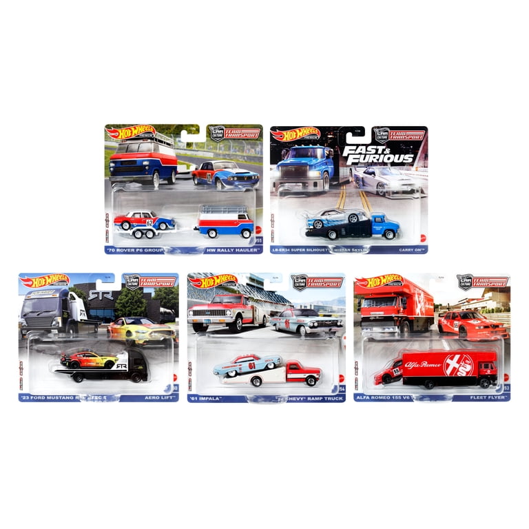 Hot Wheels Realistic Team Transport Set, Toy Truck & Race Car in 1