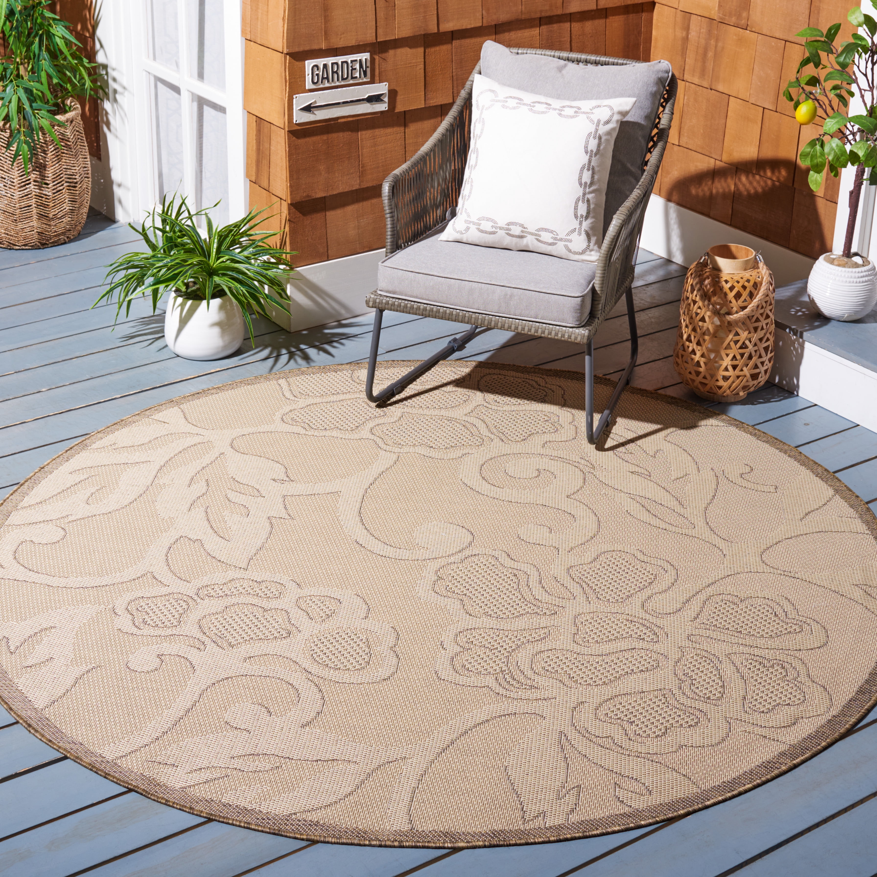 Safavieh Courtyard Helen Floral Indoor/Outdoor Area Rug, Natural/Brown, 5'3" x 5'3" Round