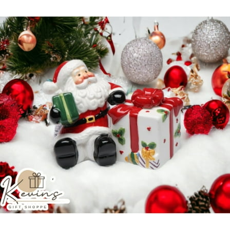 Ceramic Santa Salt and Pepper Shaker Set Christmas