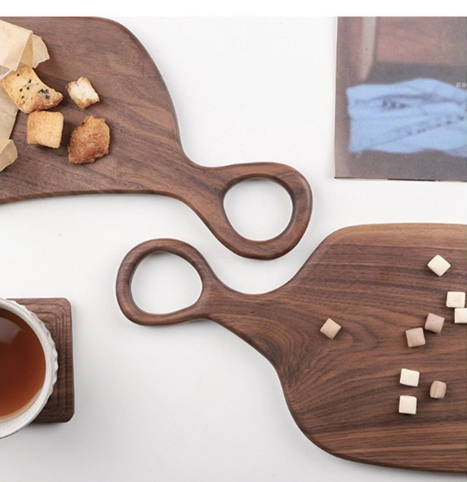 Walnut Wood Couple Chopping Board Wooden Steak Bread Board Solid Wood Cutting Board with Handles