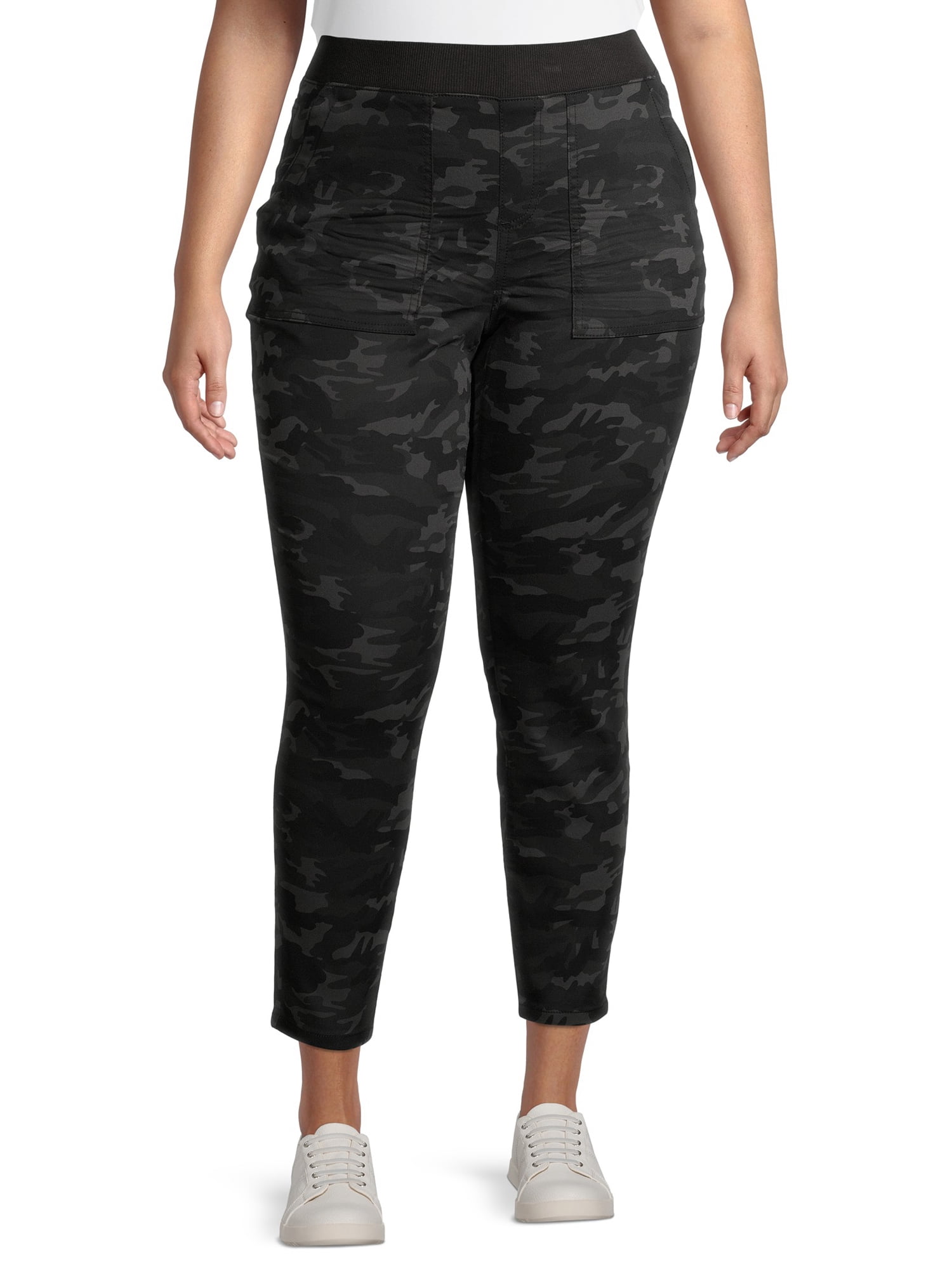 Ribbed Waistband and Chop Pockets 