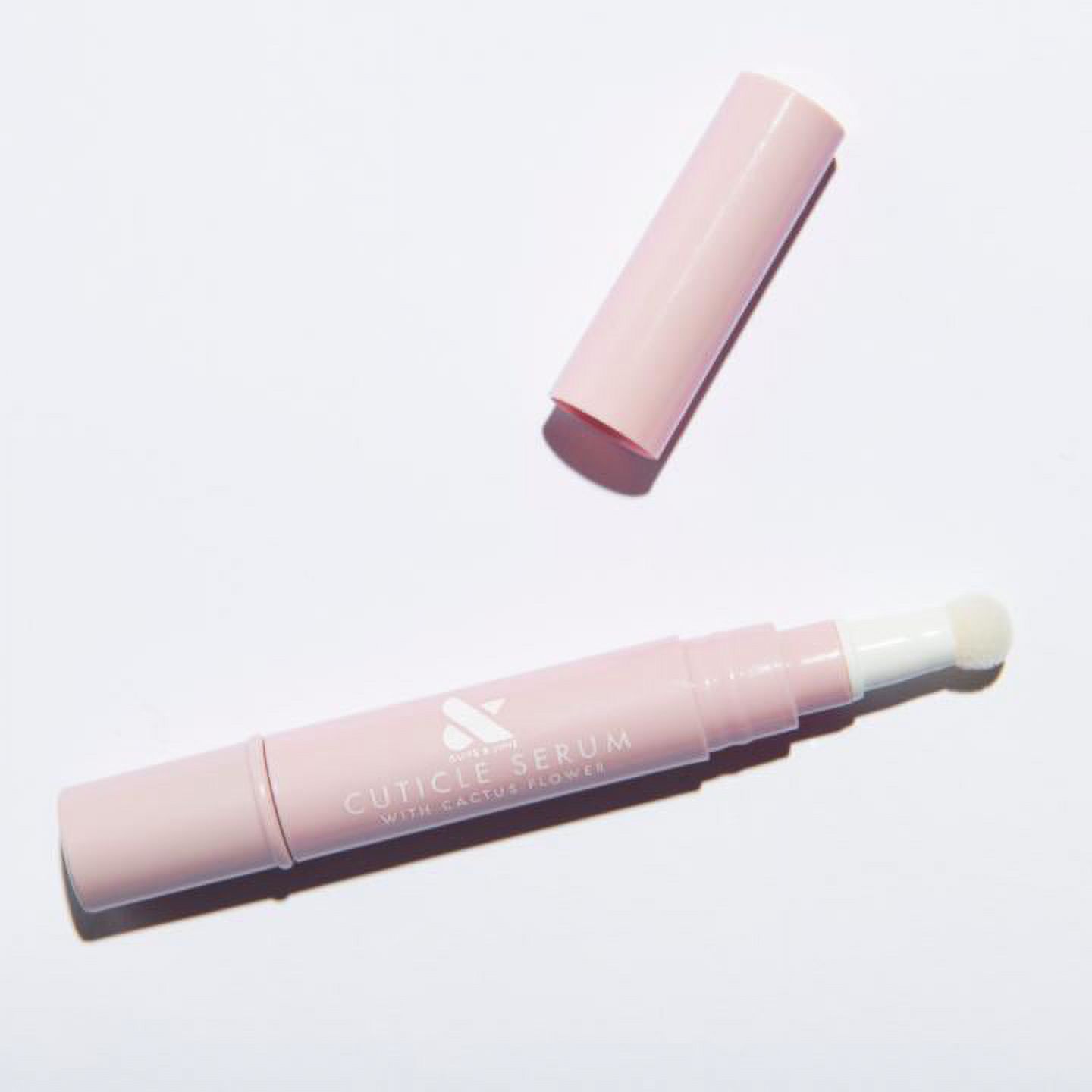 Olive & June Hydrating & Soothing Cuticle Serum Pen photo 2