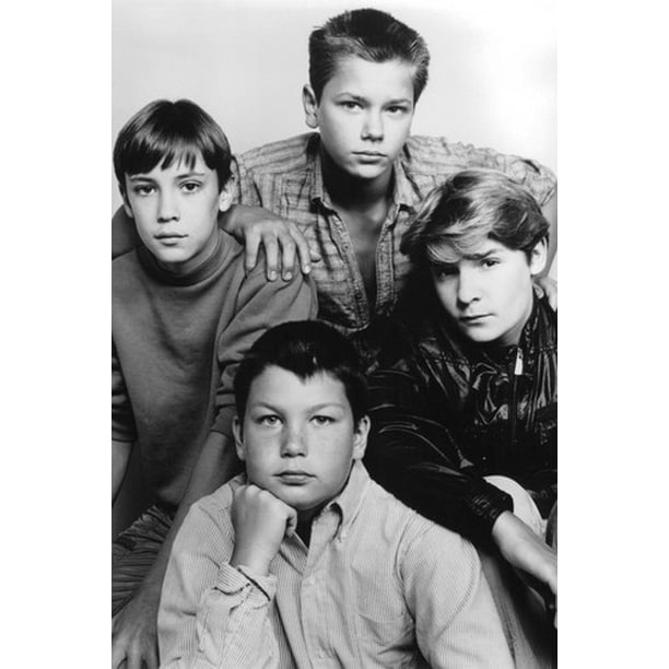 River Phoenix, Corey Feldman, Jerry O'Connell and Wil Wheaton in Stand
