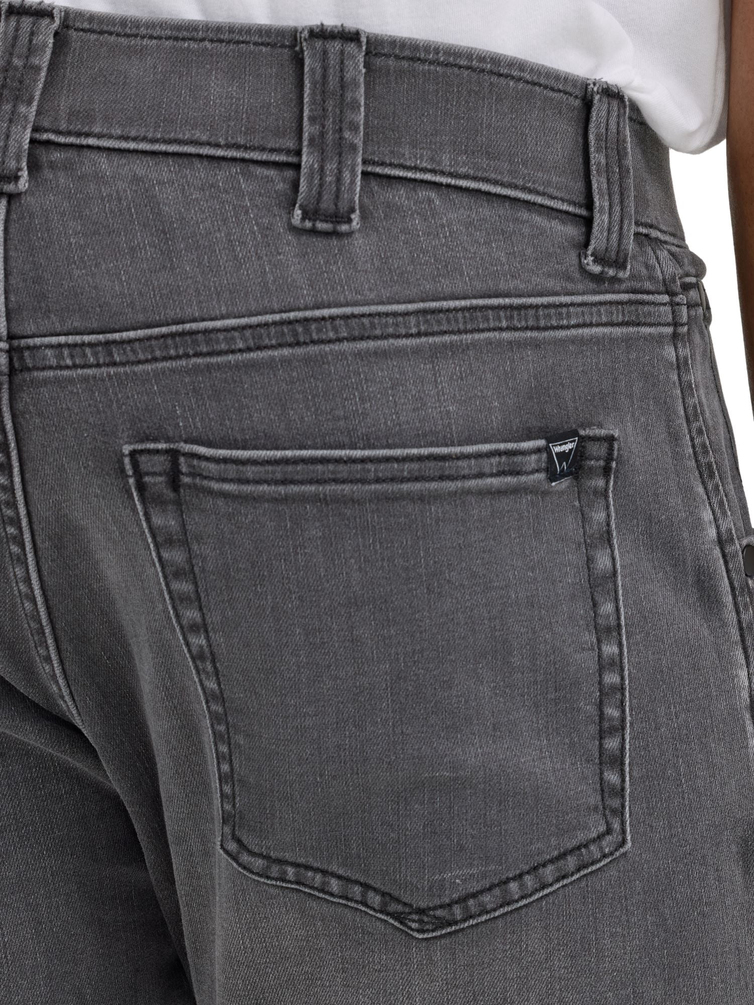 Wrangler® Men's Regular Tapered Jean with Comfort Flex Waistband