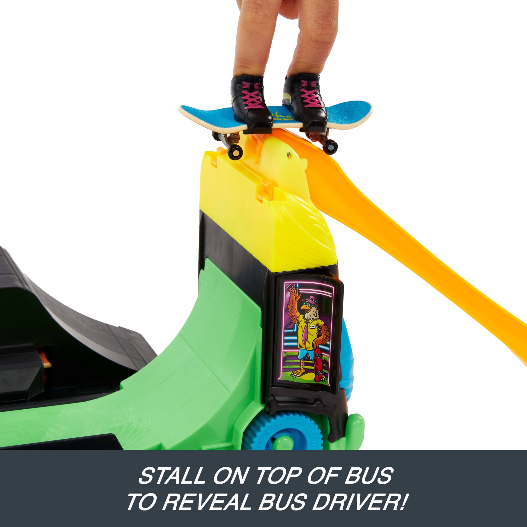 ホットウィール TONY HAWK TRANSFORMING SKATE BUS Hot Wheels Skate Tony Hawk Transforming Skate Bus with 1 Exclusive